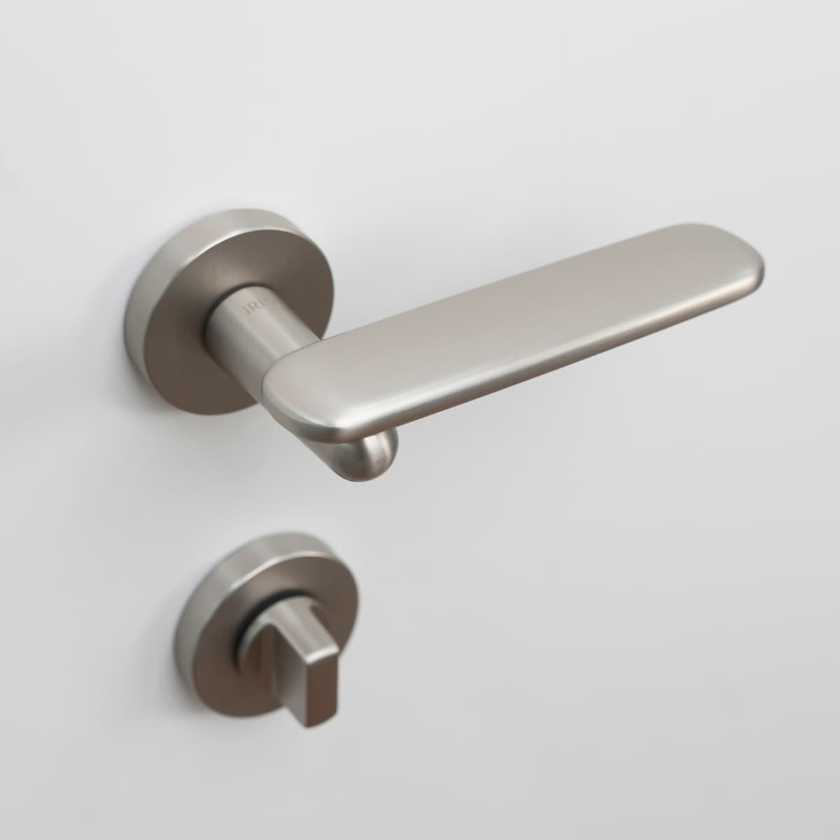 Poignée de porte MSN  RZ-1019C-03 S.ROS COND  iRIS STAP